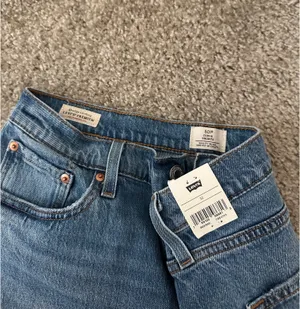 501 Levi’s Shorts Women’s thumbnail 4