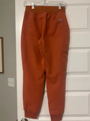 FIGS Scrub Pants thumbnail 2