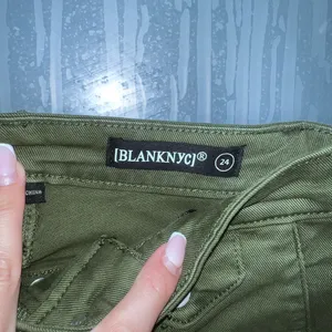 Blank NYC Delancey Button Fly High Waist Wide Leg Green Pants Jeans Size 24 thumbnail 4