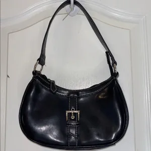 Nine & Co. FAUX LEATHER MINI BLACK BAG…SILVER BUCKLE ADORNMENT ZIP CLOSURE thumbnail 2