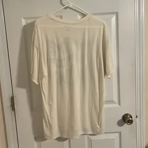American Eagle Butterly Graphic Tee thumbnail 3