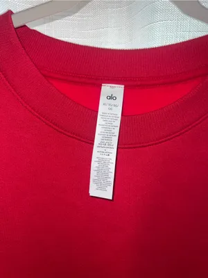 Alo Yoga Accolade Crew Neck Pullover NWT Bold Red Size XL thumbnail 3