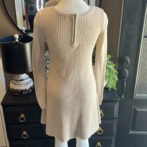 ROMEO + JULIET COUTURE Beige Sweater Dress Small thumbnail 8