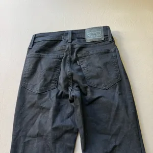 Levi’s 726 High-Rise Flare Jeans thumbnail 11