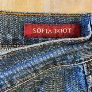 Lucky Brand SOFIA BOOT Jeans Womens Sz 4 Blue Regular Fit Midrise Denim Bootcut thumbnail 6