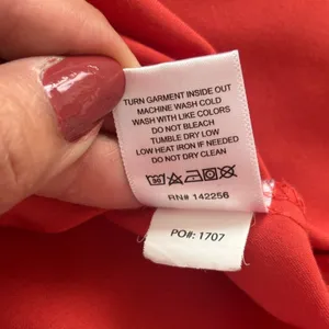 FIGS Scrub Top XXS Red Casma V-Neck Technical‎ Collection FW1000 thumbnail 8