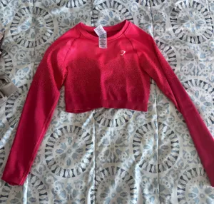 Gymshark Top Long Sleeve Crop thumbnail 1