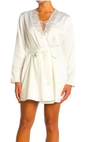 Flora Nikrooz Robe S/M White Silver‎ Lace Trim Belted Polyester thumbnail 1