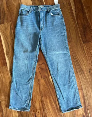 Abercrombie & Fitch the Ankle Straight Ultra High Rise Jeans thumbnail 1