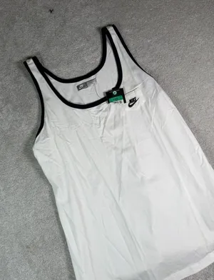 Nike Women's XL Tank Top NWT White Black Trim Pocket Swoosh Retro Y2K New* Read thumbnail 1
