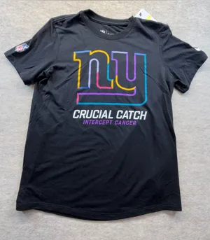 Nike New York Giants Crucial Catch Intercept Cancer Tee Black NWT Size S thumbnail 1