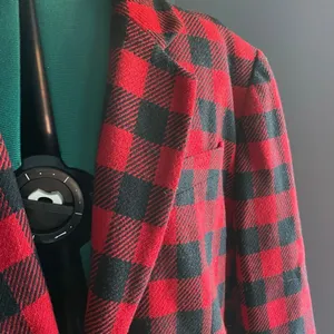 Vintage GAP Christmas Holiday Wool Blend Plaid Buffalo Check Red Black Blazer L‎ thumbnail 5