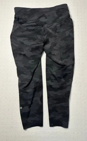 Lululemon Base Pace High-Rise Crop 23" Size 14 Heritage 365 Camo Deep Coal Multi thumbnail 1