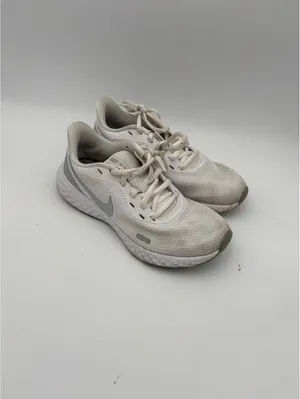 Nike Revolution 5 Woman’s 6.5 White and Gray Running Shoes Nike Sneakers thumbnail 2