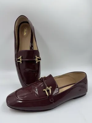 Clarks Women’s Size 9.5 Merlot Slip-On Loafer Leather Burgundy/Red thumbnail 1