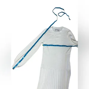 BEAUTIFUL by Lawrence Zarian Rayon Blend Elegant White Knit Dress S Small G#56 thumbnail 9