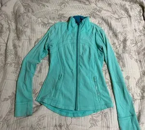 Lululemon Define Jacket 💙💚 thumbnail 1