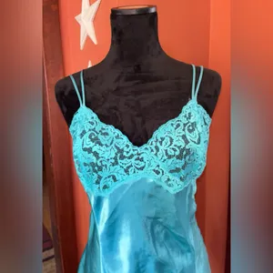 Vintage Victoria’s Secret lace top slip lingerie thumbnail 2