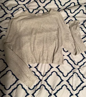 Cropped Long Sleeve Top Size L thumbnail 1