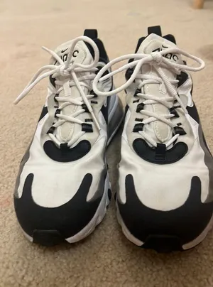 Nike Air Max Reacts thumbnail 3