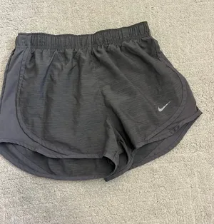 Nike Dri-Fit Shorts Running Women’s thumbnail 1