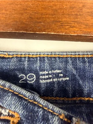 Anthropologie Kenna Mid-Rise Heritage Barrel Jeans by Pilcro: Patchwork Edition camo 29 thumbnail 5