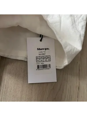 Showpo NWT White Loxley Top Tie Back Cropped Tank Size 10 thumbnail 4