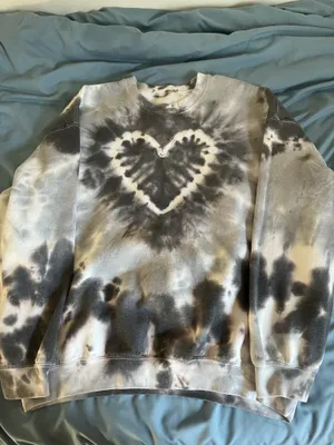 Urban Outfitters Heart Crewneck Tie-Dye thumbnail 1