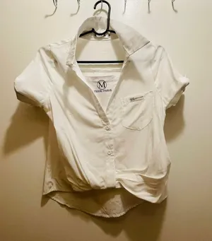 IYF women top Size M thumbnail 1