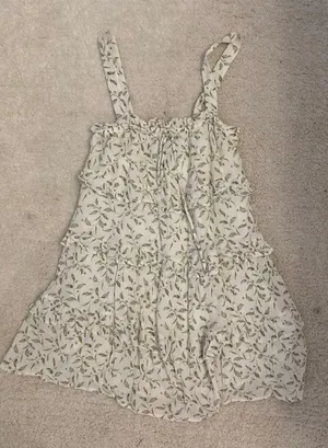 Forever 21 dress thumbnail 1