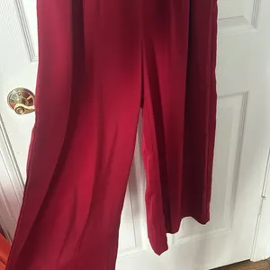 Elegant Red Wide-Leg Pants stretch waist size medium thumbnail 3