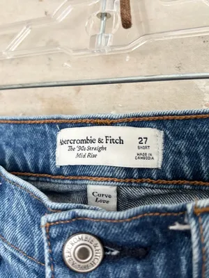 Abercrombie the 90s Straight Mid Rise Curve Love Jeans in Dark Marble thumbnail 3