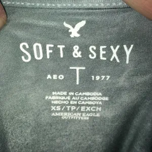 American Eagle acid wash soft & sexy XS shirt thumbnail 2
