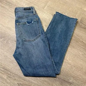 •Abercrombie & Fitch• 20e Natural Rise Ankle Straight Jeans thumbnail 3