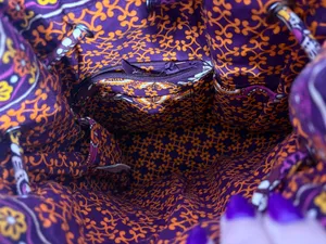 Vera Bradley Quilted Paisley Bucket Shoulder Bag Drawstring Zip Pockets thumbnail 10