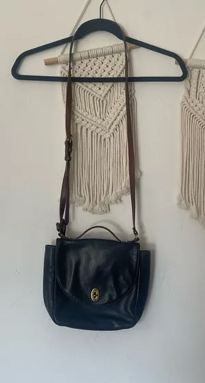 Fossil Vintage Leather Crossbody thumbnail 1
