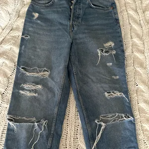 H&M Blue Distressed Boyfriend Jeans thumbnail 1
