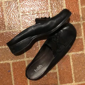 Judith Vintage Black Mules Size 7.5 thumbnail 3