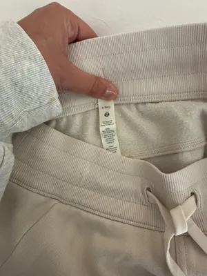 Lululemon High-Rise Joggers Scuba thumbnail 5
