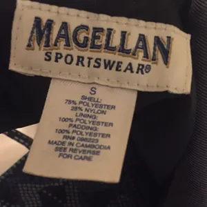 MAGELLAN Outdoors 🛍 BLACK SPORTS VEST SIZE S🛍LINED INSIDE thumbnail 8