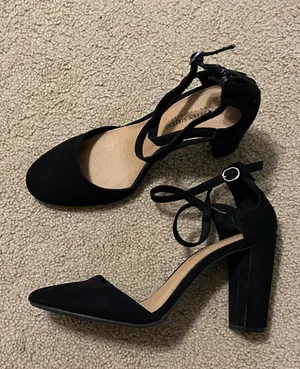 Christian Siriano Black High Heels thumbnail 1