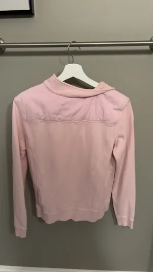 Vineyard Vines pink cotton quarter zip sweatshirt in size M thumbnail 3