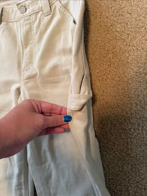 Aritzia TNC Cream Cargo Pants thumbnail 3