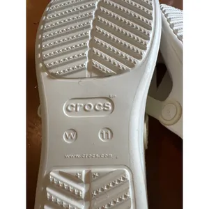 Crocs‎ Sanrah Metal Block Thong Sandals White Silver Wedge Flip Flops Womens 11 thumbnail 5