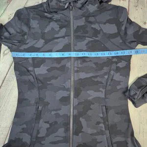 Lululemon Hooded Define Jacket Heritage 365 Camo Deep Coal Multi Size 10 thumbnail 9