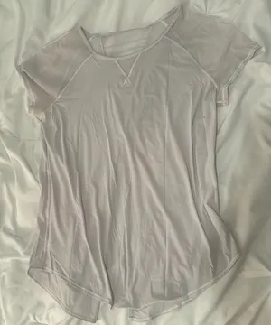 Lululemon Top thumbnail 1
