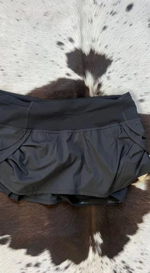 Lululemon Skirt thumbnail 1