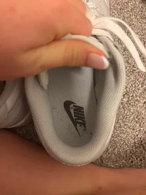 Nike Dunks thumbnail 5