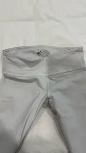 Alo Yoga Leggings white small thumbnail 4