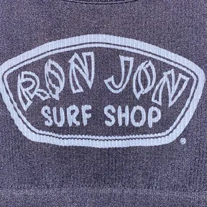 NWOT!! Ron Jon Surf Shop Black & Gray Badge Ribbed Crop Top Size Small thumbnail 3